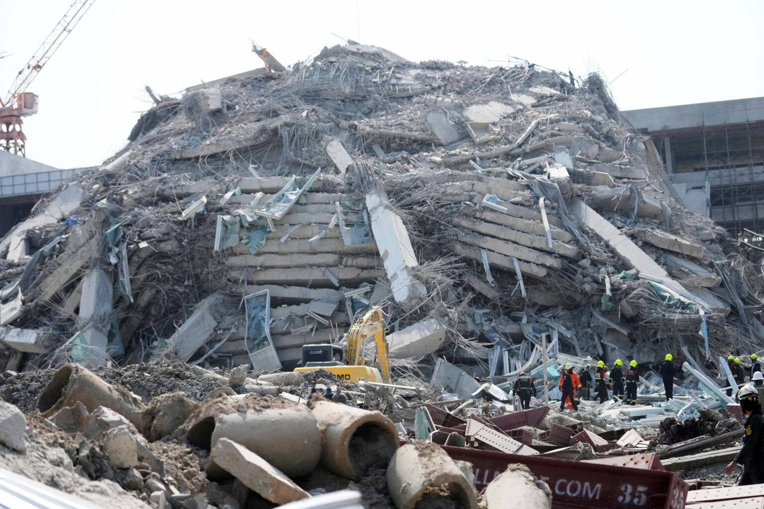 myanmar-earthquake-aftershocks
