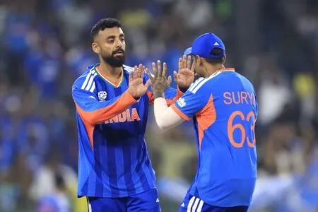 Colombo Turned Blue: India Hammers Pakistan by 61 Runs to Storm into Super 8s