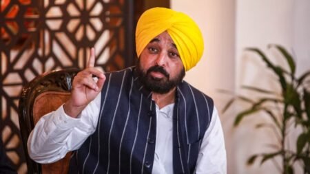 Punjab CM Bhagwant Mann Re-admitted to Fortis Hospital Punjab CM Bhagwant Mann Re-admitted to Fortis Hospital