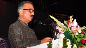 Chief Minister Sukhvinder Singh Sukhu on stage at the judicial complex foundation ceremony in Mandi, with Chief Justice Surya Kant seated nearby.